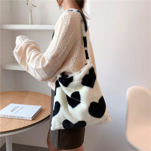 Love Heart Shoulder Bags Winter Plush Shopping Bags For Women – Image 8